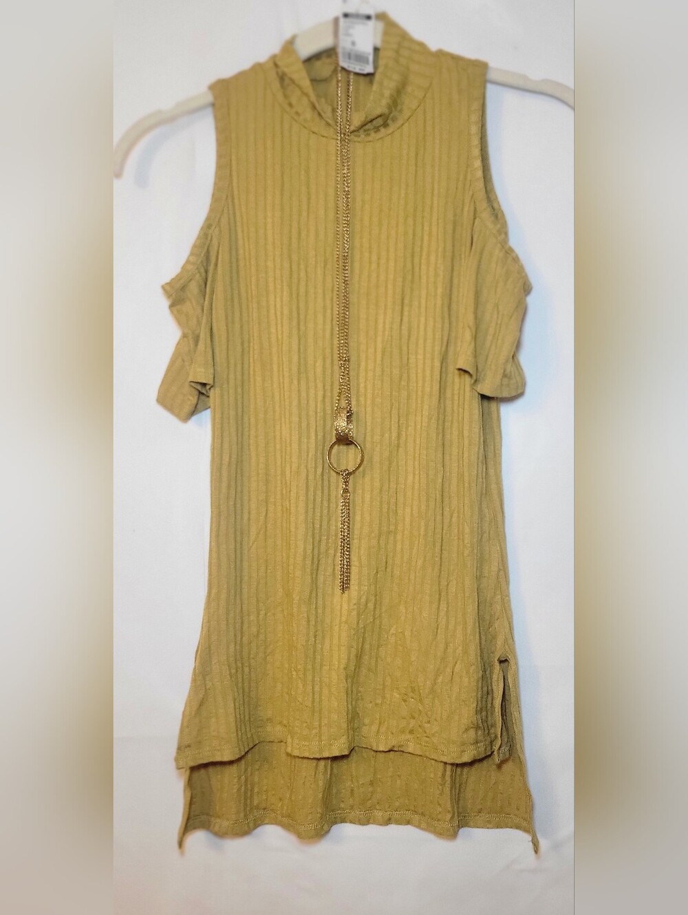 Chocolate, Mustard Cold-Shoulder Ribbed Tunic with Gold Pendant Necklace